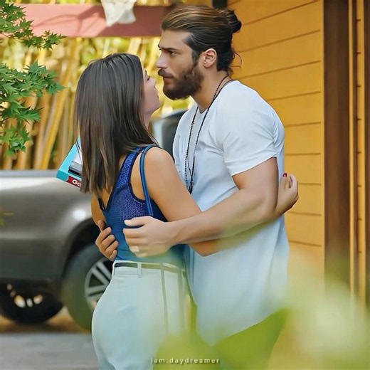 This hurts 💔 #erkencikuş #turkishseries