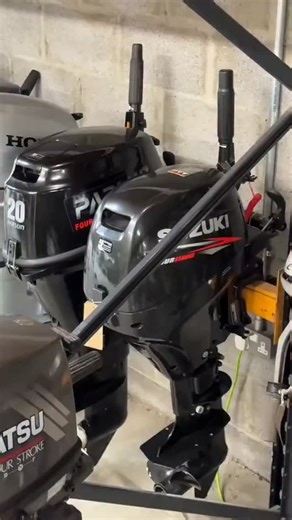 Strik Marine Outboard Engines on Instagram: "Outboard Motors – Reliable Power for Your Boat Outboard motors are the most versatile and widely used propulsion systems for small to mid-sized boats. Designed to provide efficient, reliable, and controllable power, these engines are essential for fishing boats, pontoons, RIBs, speedboats, and recreational vessels. Modern outboard motors are engineered to combine performance, fuel efficiency, and durability, making boating easier and more enjoyable. O