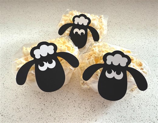 Sheep Birthday Party Decorations: Sheep Popcorn Bags - Etsy
