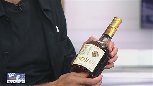 Chicago Blackhawks celebrate 100 years with record-breaking centennial charity auction