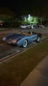 This classic corvette is destroyed after it caught fire last night in downtown Naples. Such a beautiful car 😢. The person who sent me this video says the driver was gunning the engine because it wouldn’t start, then the engine completely flooded and the fumes were overwhelming. A few minutes later it was up in flames. #classiccars #corvette #naplesflorida #naples 🎥 Scarlet Rice | Peter Busch