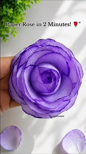 How to make an easy tissue paper flower 🌹