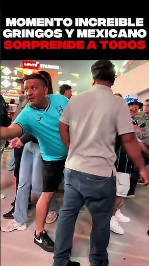 Momento increible entre gringos y mexicanos #shorts
