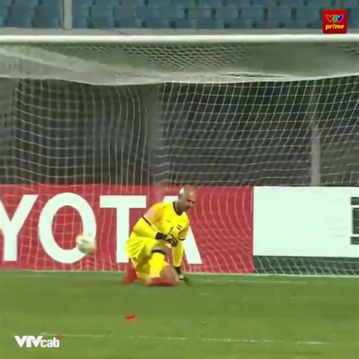 🔥Bồi hồi với loạt penalty cân não giữa U23 Việt Nam và Iraq tại tứ kết U23 châu Á cách đây 8 năm, cách thủ môn Bùi Tiến Dũng khiến bao trái tim phải thổn thức. #OnSports #VTVcab #VTVprime | On Sports