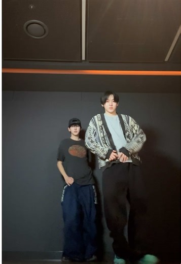 계훈이 형님 모시고 찍었습니다 #KickFlip #킥플립 #Kyehoon #Donghyeon | kickflip