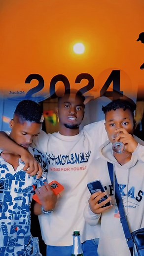 Vidéos de l’enfant amoureux (@lenfant.amoureux) avec son original - Arlette Mozou photographie 📸