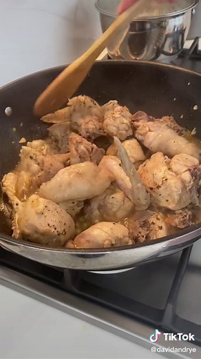 Delicious Chicken Adobo Recipe by Hubby Rye | David and Rye Couple Cooking