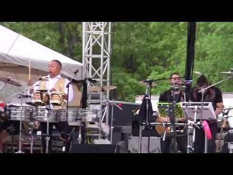 Earth, Wind & Fire - Evil (Wanee 2015)