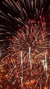 Happy Forth of July from everyone here at The Islander Inn! Ocean Isle Beach is set to have their annual July 4th OIPOA Parade at 10:00 AM on E Second Street and their July 4th Fireworks at 9:15 PM off of the Ocean Isle Beach Pier. #oib #beachlife #beachvibes #oceanislebeachvacation #oceanislehotel #oceanislebeach #oceanislebeachrentals | The Islander Inn - Ocean Isle Beach, NC