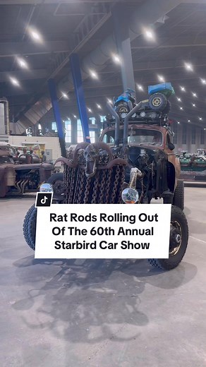 Custom Rat Rods Leaving the Starbird Car Show