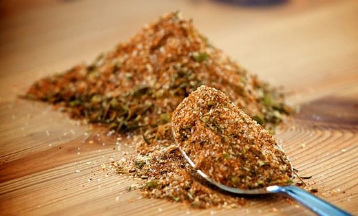 What Is the Difference Between Cajun and Blackened Seasoning? | Chef Reader