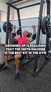 Growing up is realising that the smith machine is the best machine in the gym, whether you’re a beginner or an advanced lifter.⠀ ⠀ 1. Easy and quick setup - This helps when you don’t like faffing about getting everything in place and slowly warming up to your max.⠀ ⠀ 2. No risk when hitting failure - You can bail at any point, which removes any potential discomfort when asking strangers to spot you.⠀ ⠀ 3. Upgrades most barbell exercises - Besides janky crossfit moves, you can basically replace a