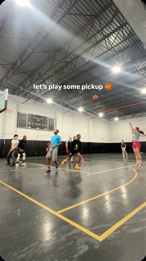 Nicole Ho | Online Fitness Coach on Instagram: "Pickup runs in Brooklyn 👀🏀 If we haven’t met, hi! I’m Nicole Ho 🤍 In August 2025, I got laid off from Reddit. Scary? Hell yeah lol. But it gave me the push to finally go all in on what I love. Now I’m an online fitness coach helping busy 9–5ers find balance between work, life, and fitness. ..and I get to play pickup in the middle of the day 😏 Follow along for pickup runs, fitness tips, and this next chapter ✨ #bball #hooper #girlswhohoop #nyc #