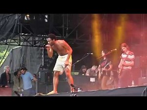 Childish Gambino @ Lolla '14- "II. Earth: The Oldest Computer (The Last Night)" HD 8-3-14