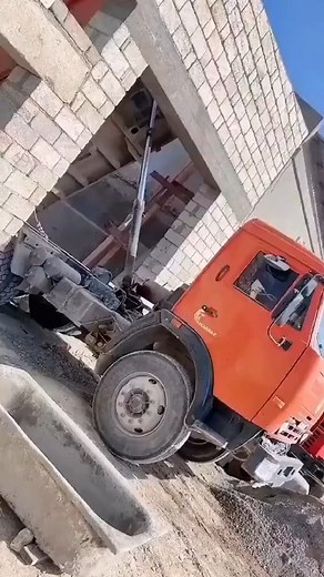 16K views · 73 reactions | Tip Truck Driver has got Himself in Sticky Position#truck #driver #stuck | TruckJob | Facebook