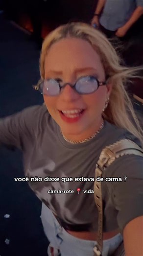 a maria backstage 😬🫶🏼