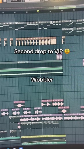 #mimi #4x4 #bassline #wobbler #4x4bassline