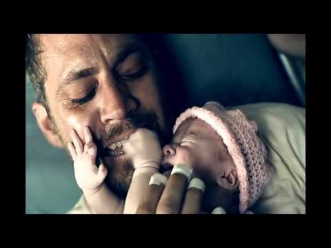 Hours - Final Scene where Nolan (Paul Walker) holding His Premature Baby