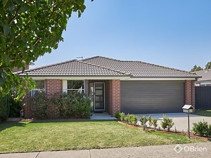 Sold House 44 Summerhill Boulevard, Drouin VIC 3818 - May 10, 2024