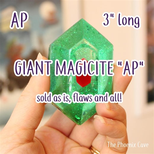 FF6 Giant Magicite "ap" -- 3" Long - Resin Crystal Prop, Final Fantasy Cosplay, Retro Gaming, One of a Kind Piece - Etsy
