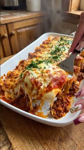 Cheesy Chicken Enchiladas 🌯🧀 | Easy Mexican Comfort Food Recipe