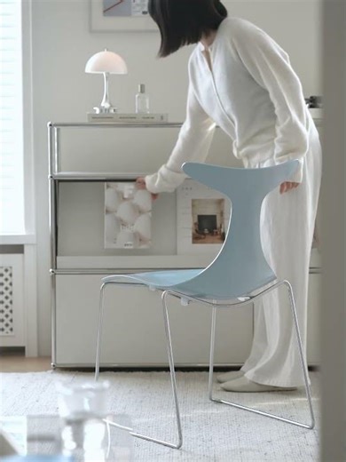 UF Swaying on the Ocean Chair | Inspired by Italian Fluid Design
