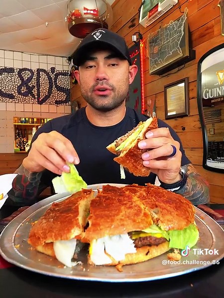 Big Daddy 9lb Burger Challenge: Can I Finish It?