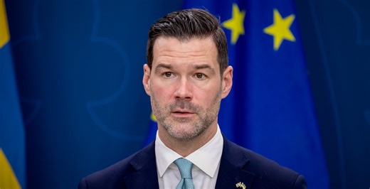 Sweden tightens citizenship requirements – longer residency and knowledge tests introduced - The Nordic Times