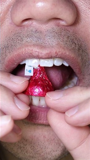 ASMR Hershey's Kisses Milk Chocolate #ASMR #Shorts