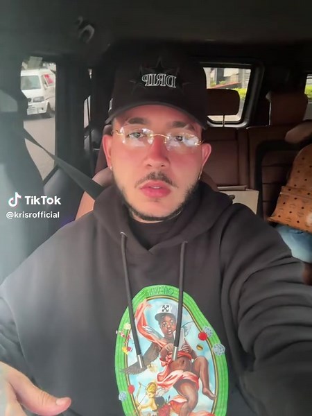 Kris R y Clemont: La Polémica y el Humor que Arrasan