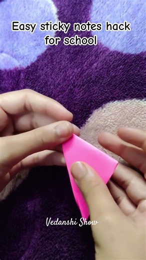easy sticky notes tricks for school # yt shorts # hacks # sticky notes # craft 😄😄