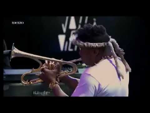 Live Vienne HD – Robert Glasper, Terrace Martin, Christian Scott & friends (R+R=NOW 2018)