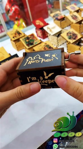 Caja Musical de Harry Potter✨️ consulta con nosotros este maravillosa caja musical para dar un regalo mágico. #Harrypotter #venezuela #peru #Colombia #España