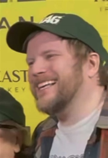 FOB9 GREEN #falloutboy #foryou #foryoupage #fob #fyp | fall out boy