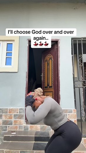 #promiseessien #foryou #fyp #makemefamous #xybca #trendingsound #tiktokblowthisup #blowthisupforme #gospelmusic #christiantiktokcomunity #churchtiktok #jesusbaby #jesuslovesyou #christiangirl #mercychinwo #goodGod #trendingvideo #dancechallenge #viral_video #viralditiktok