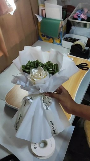 Flower Bouquet Wrapping Tutorial