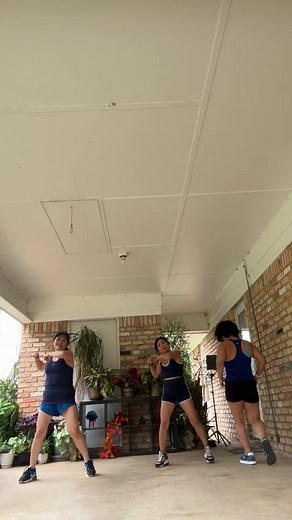 1.7K views · 72 reactions | #dancing  @everyone | Lovelybernz Stringer | Facebook