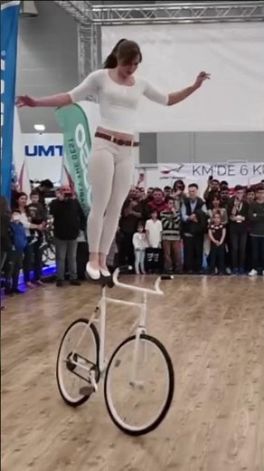 Viola Brand performance on bike 6