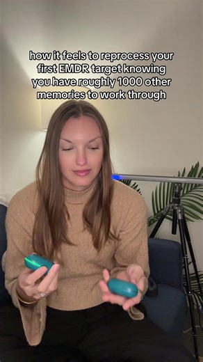 C-PTSD baddies know this all too well ❤️‍🩹 While EMDR can be so powerful and exciting when your first tagret starts to clear, it can also be so daunting to think about how far you have to go. Here’s how we make it more manageable: we take our time with it. We can separate memories into clusters and focus on one cluster at a time. We can target some of the most difficult targets and see which memories naturally fall off or become less distressing. Just because a memory was distressing doesn’t me