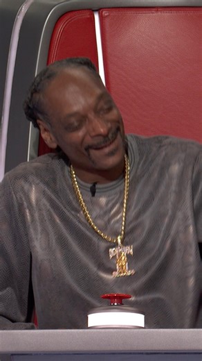 11M views · 229K reactions | Snoop Dogg's vibes are UNMATCHED.  Watch The Voice MONDAY 8/7c on NBC and streaming on Peacock. | The Voice | Facebook