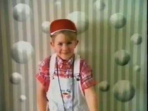 Aero Chocolate Advert 1992