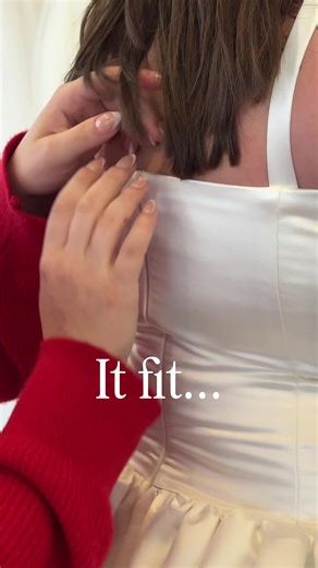 It fit. Something that literally hadn’t happened anywhere else. We hear this moment almost every time a plus-size bride visits Always. It shouldn’t be this hard. (the bridal industry needs to do better!) At Always, every gown is ordered in both straight and plus sizes, so every bride can try on a dress and be excited to say yes. To all the curvy brides out there, your dream dress exists. It’s just waiting for you at Always 🤍 DRESS DETAILS: Olivia is wearing Maddison by @kathrynbassbridal in siz