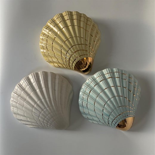 Sadler Art Deco Ceramic Shell Wall Pocket Vase - Vintage 22KT Gold Accent - Etsy UK