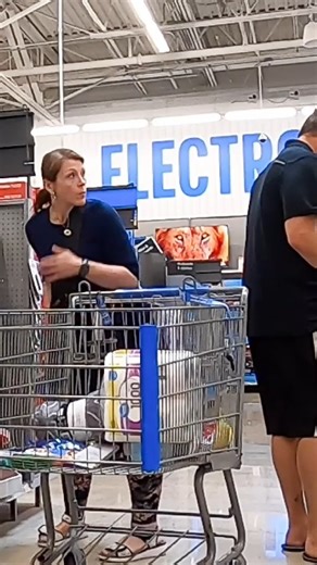 41K views · 1.3K reactions | That was loud  Funny Fart Prank! 藍 #fart #prank #fartprank #fartsarefunny #funnyvids #funnyreelsvideo #lolsurprise | Superstupidpoop Pranks | Facebook