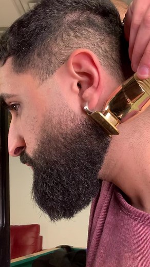 How to Trim Your Beard at Home with Blade Cutter | Beard Grooming Tutorial