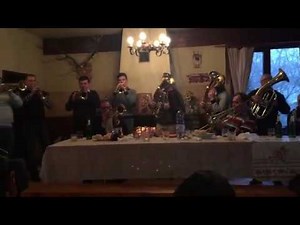 Traditional Romanian Song // Pe Mures Si Pe Tarnava