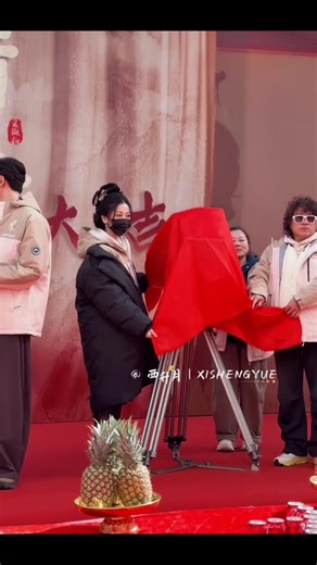 Khai Máy Vân Sơ Lệnh với Nghệ Sĩ Trương Vân Long