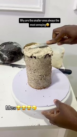 Mastering the Art of Small Cake Making