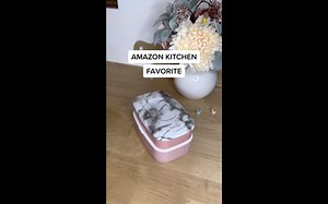 Watch REVIEW Bentgo Classic All-in-One Stackable Lunch Box on Amazon Live