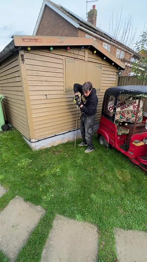 Exploring the Underground Secrets of the DIY Minecraft Garden Tunnel
